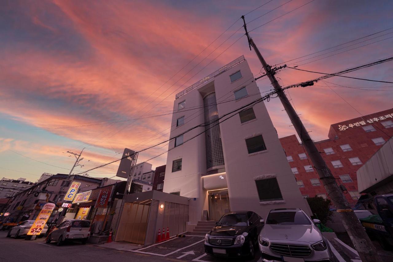 Aank Hotel Osan Exterior foto